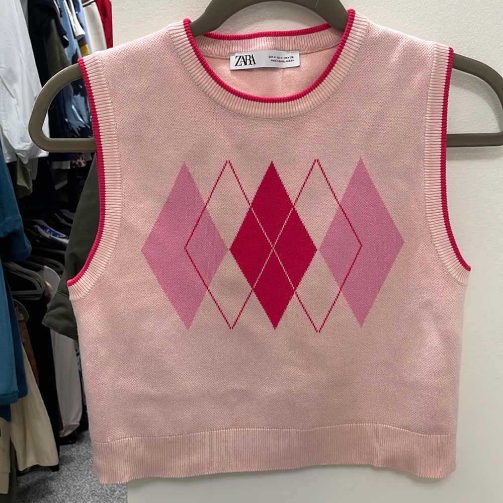 Zara Pink Argyle Sleeveless Sweater